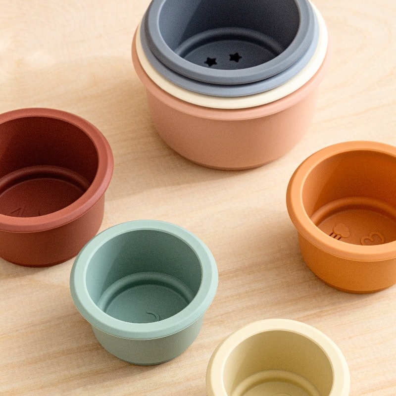 silicone stacking cups9